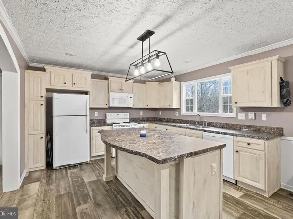 13115 Arcadia Rd, Woodford, VA 22580