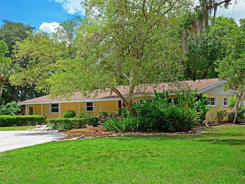1st image of 265 Bearded Oaks Dr