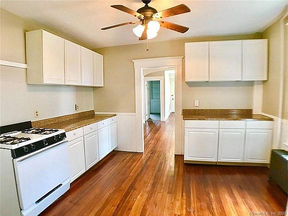 3rd image of 334 Brightwood Ave #1