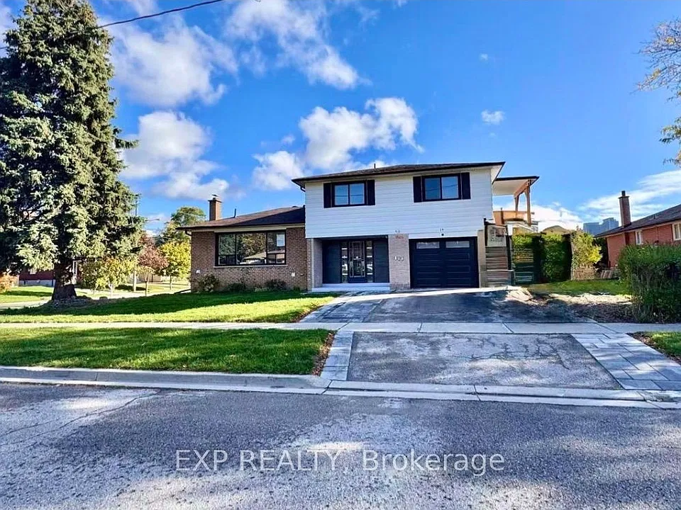 15 Neddie Dr #2