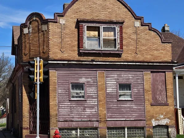 1938 West Lincoln AVENUE, Milwaukee, WI 53215