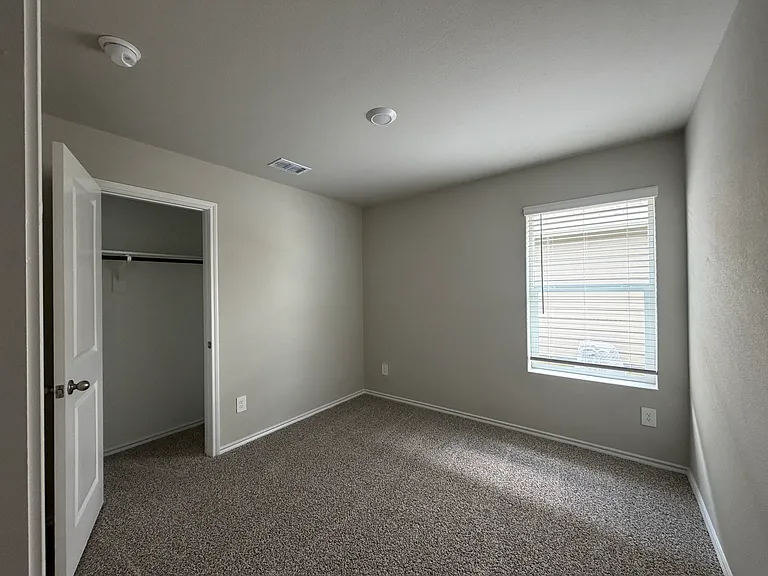 5512 Flannel Ln — Photo 7