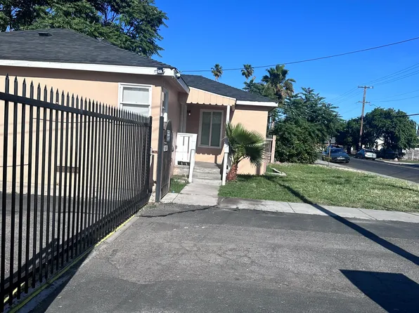 235 E Coolidge Ave #12, Modesto, CA 95350