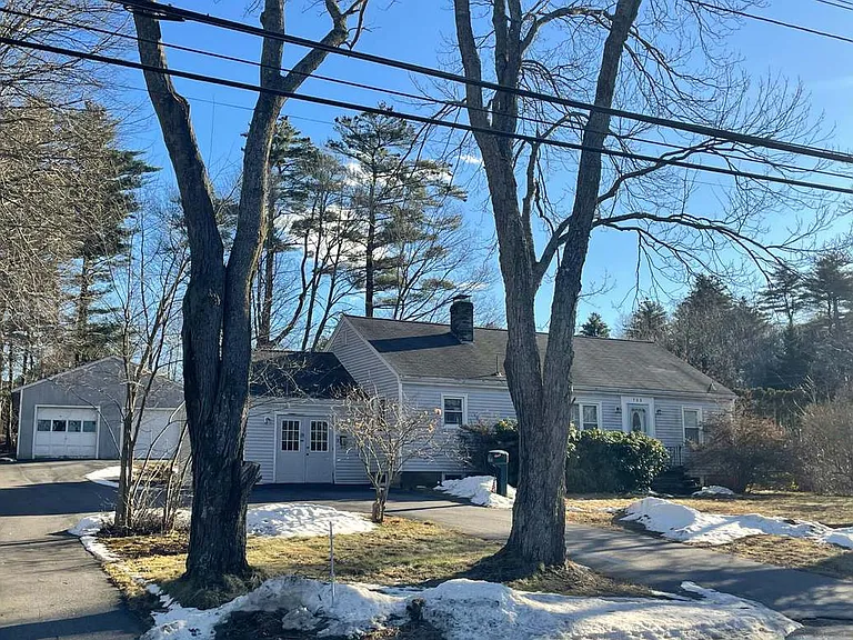 732 Highland Ave — Photo 24