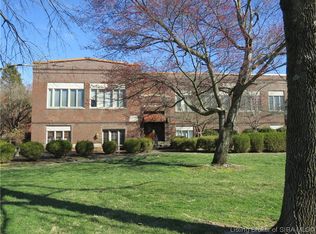 2900 Middle Rd APT 28, Jeffersonville, IN 47130