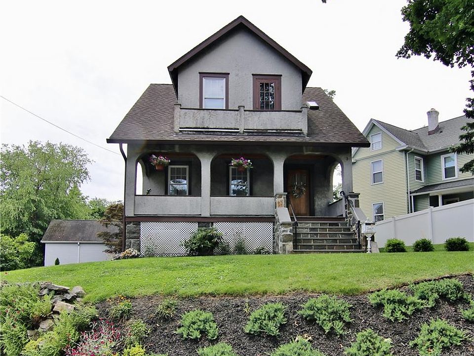 2nd image of 3 Wessels Pl