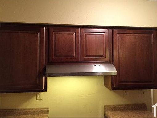 4th image of 2904 N Monterey Ct APT A