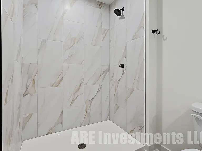 1194 NW Sproul Dr — Photo 13