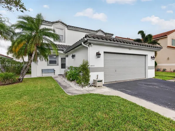 18577 NW 19th St, Pembroke Pines, FL 33029