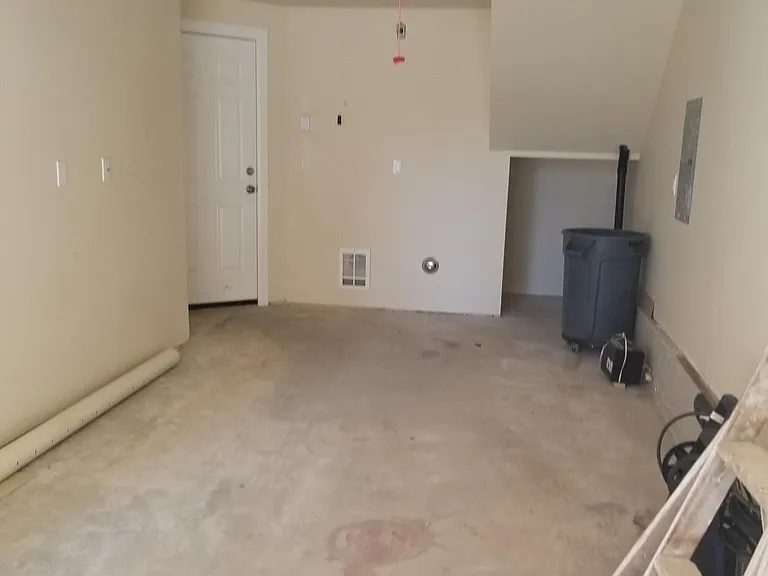 5728 Roosevelt Way NE — Photo 14