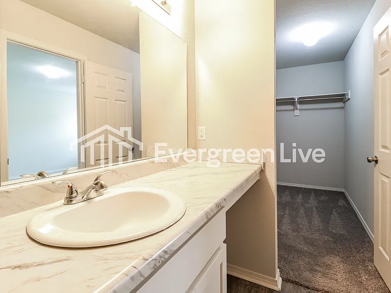17 Dobbin Dr — Photo 16