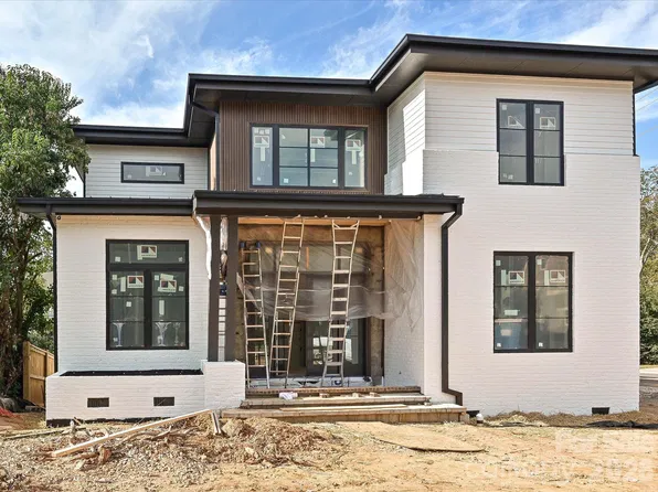 500 Melbourne Ct, Charlotte, NC 28209
