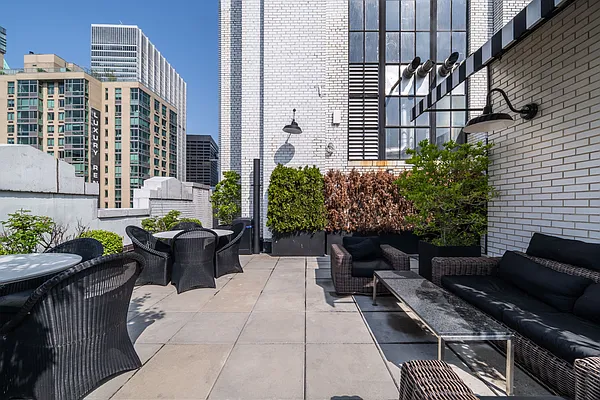 Rented by Platinum Properties | media 23