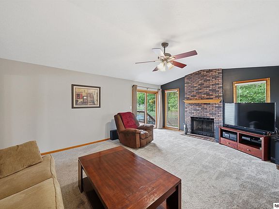 5th image of 3216 S 76th St