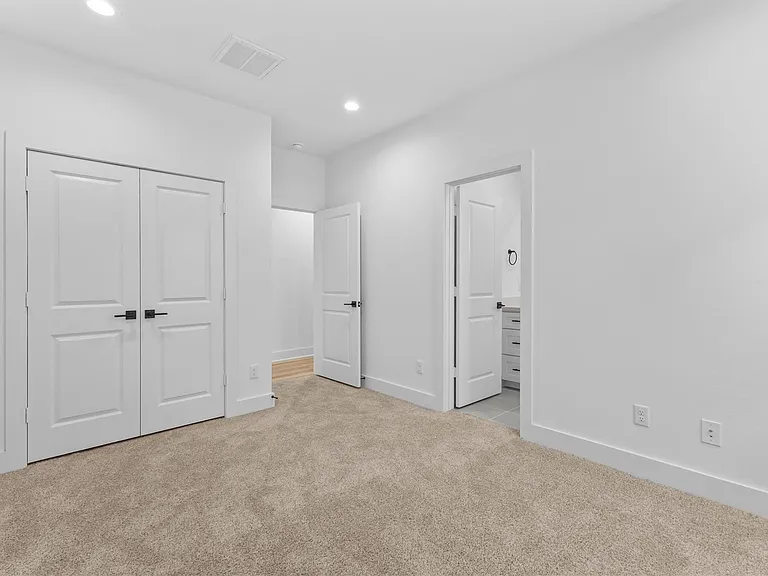 3426 Bolin Rd — Photo 16
