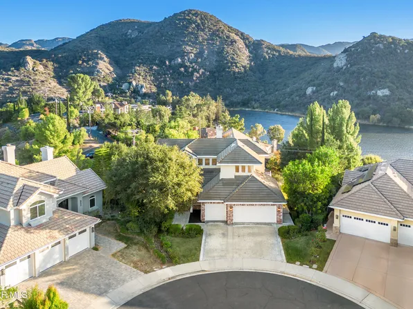 930 Ravensbury St, Westlake Village, CA 91361