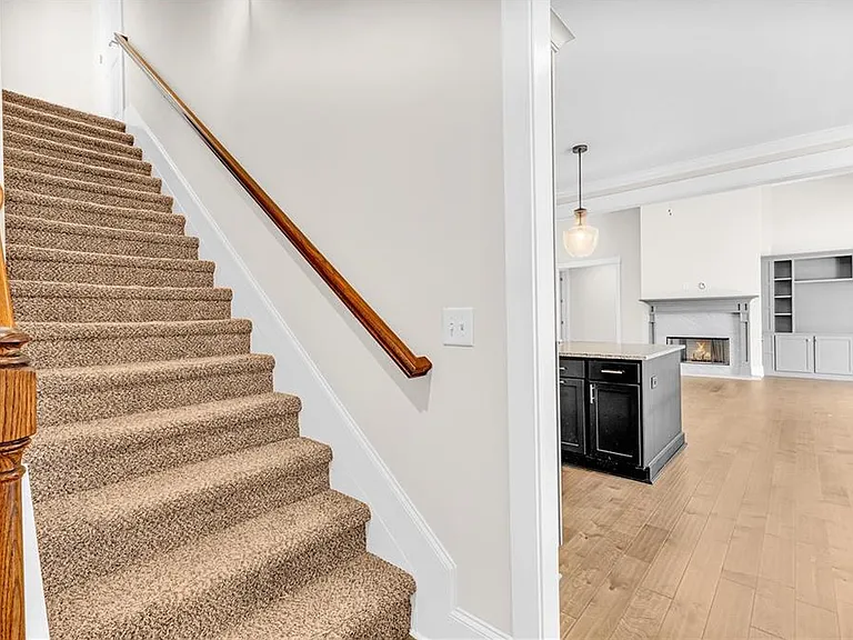 212 Blue Point Pkwy — Photo 33