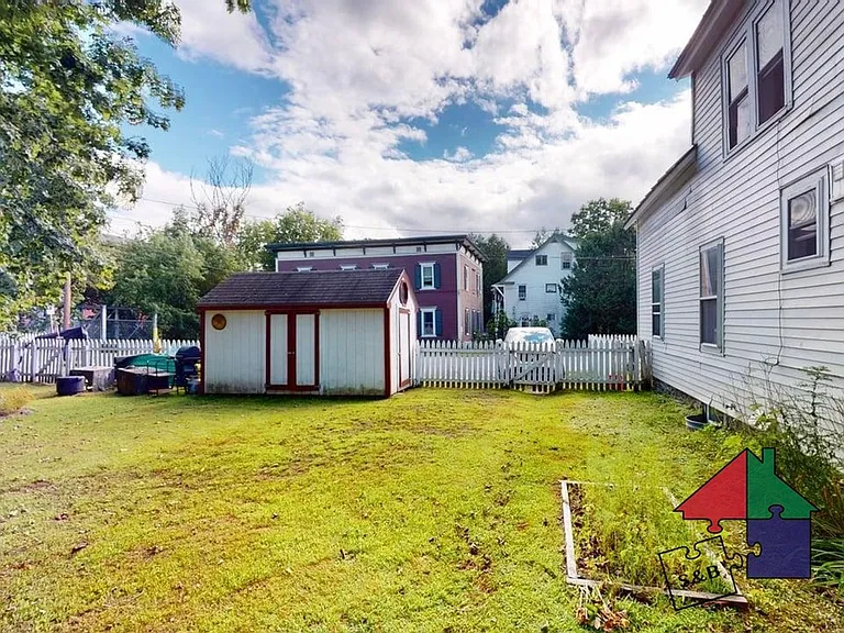 267 Elm St — Photo 19