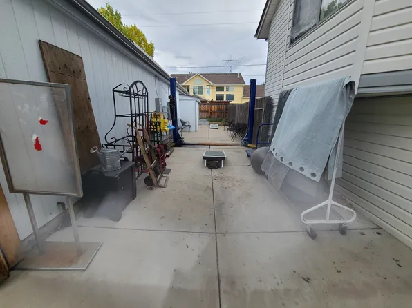 8130 S Estes St #6, Littleton, CO 80128
