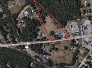 97 County Rd, Scarborough, ME 04074