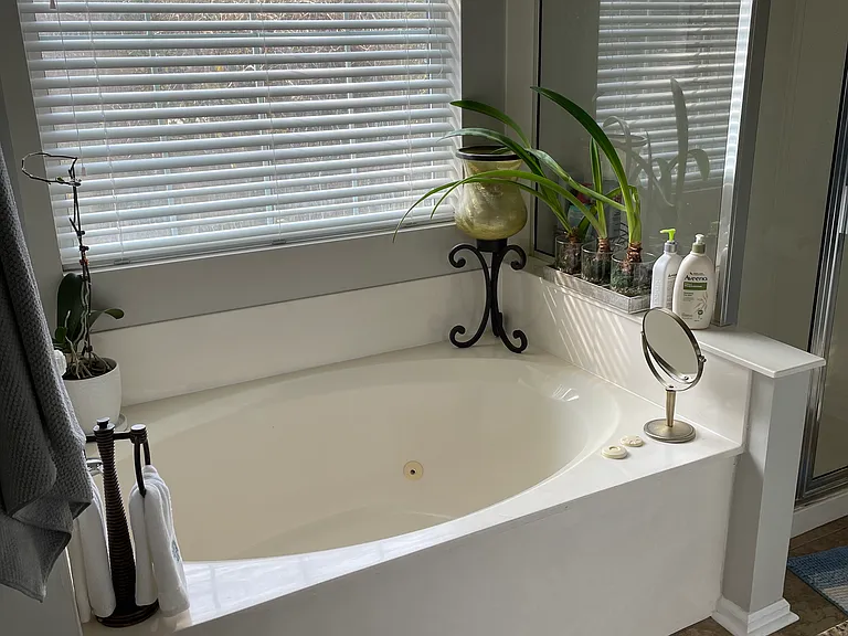823 Harbor Place Dr — Photo 30