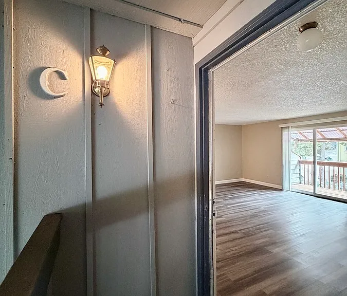12220 SW Longhorn Ln #C — Photo 22