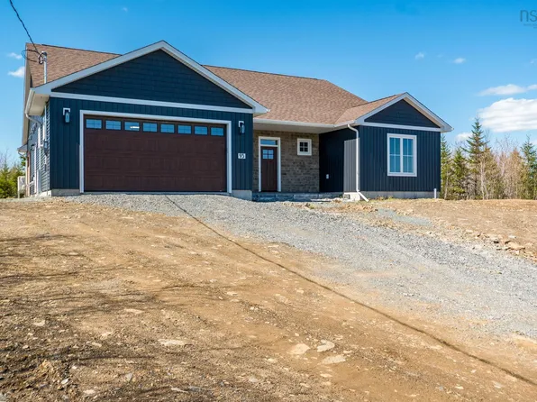 93 Sugarwood Ct, Porters Lake, NS B3E 0A9