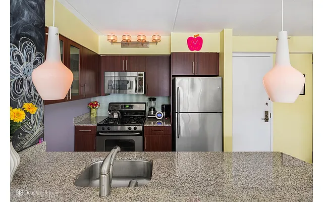 Sold by Douglas Elliman | media 14