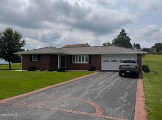 121 Teal St, Mineral Point, PA 15942