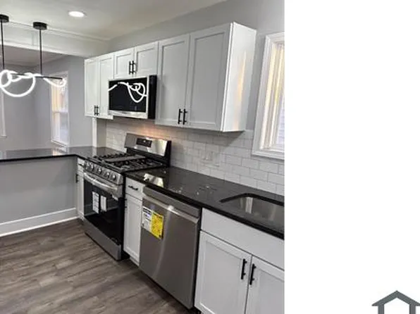 9008 Walnut St, Kansas City, MO 64114