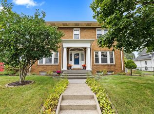 207 E Main St, Mentone, IN 46539