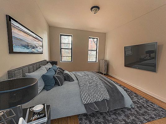 2nd image of 708 W 171st St APT 21A