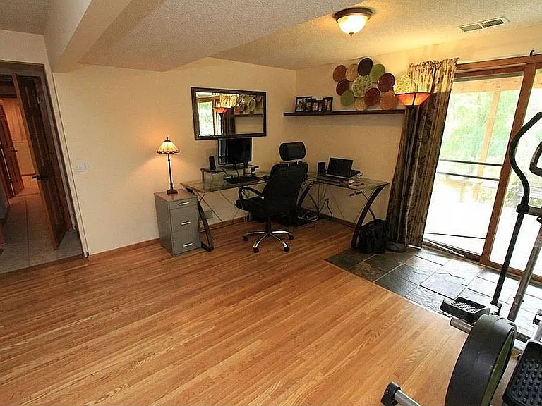 1166 Westbury Knl — Photo 8