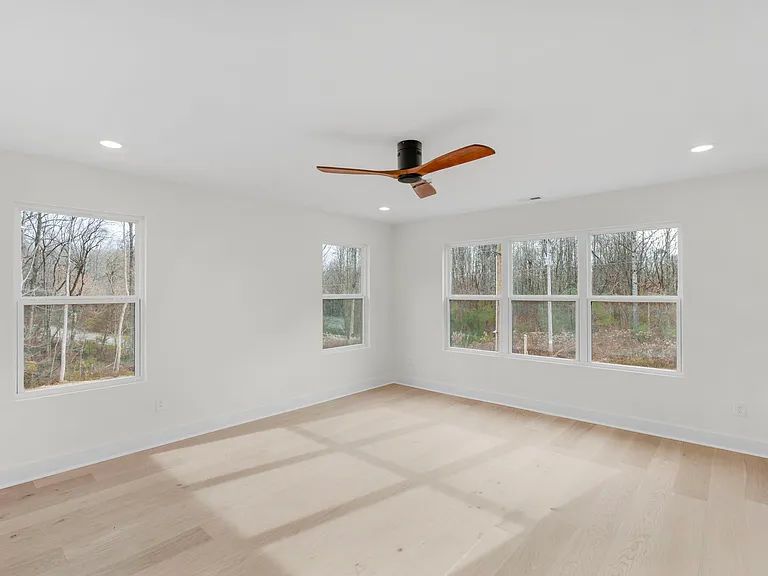 4924 Parkwood School Rd — Photo 10