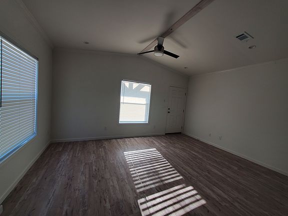 4th image of 778 Chalet Ave