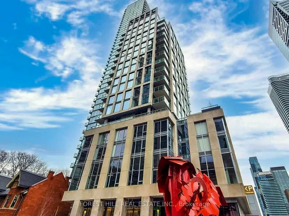 3 Gloucester St, Toronto, ON