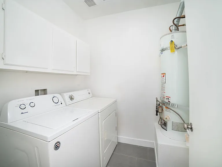 5112 Jordan Frey St #203 — Photo 18
