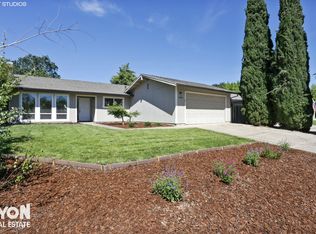 1009 Treasure Ln, Roseville, CA 95678