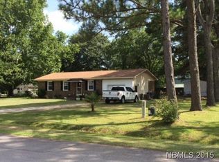 110 Chips Rd, Vanceboro, NC 28586