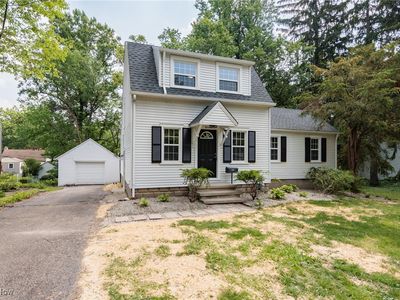 2067 27th St, Cuyahoga Falls, OH, 44223
