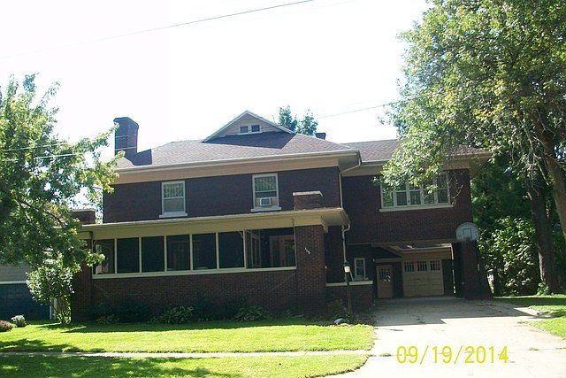 1st image of 115 E Lincoln Ave