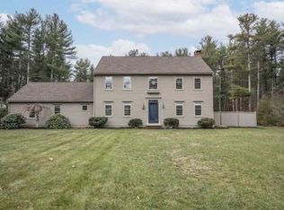 84 Williams Way, Rochester, MA 02770