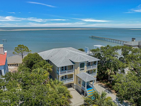 3rd image of 14 River Club Drive