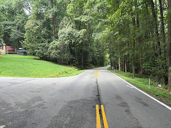 4th image of 10300 Spring Run Rd