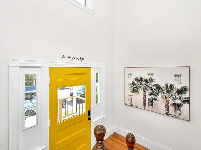 10 Pierce Ave #2 — Photo 51
