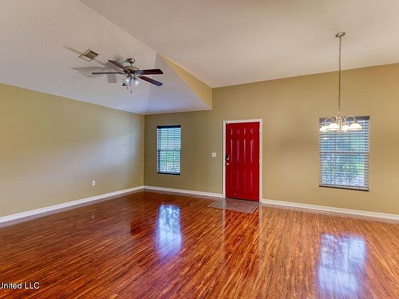 2nd image of 13385 Willow Oak Cir