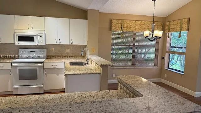 6310 NW 58th Way — Photo 7