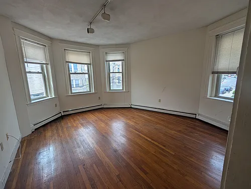 15 Colborne Rd #12 Photo 1