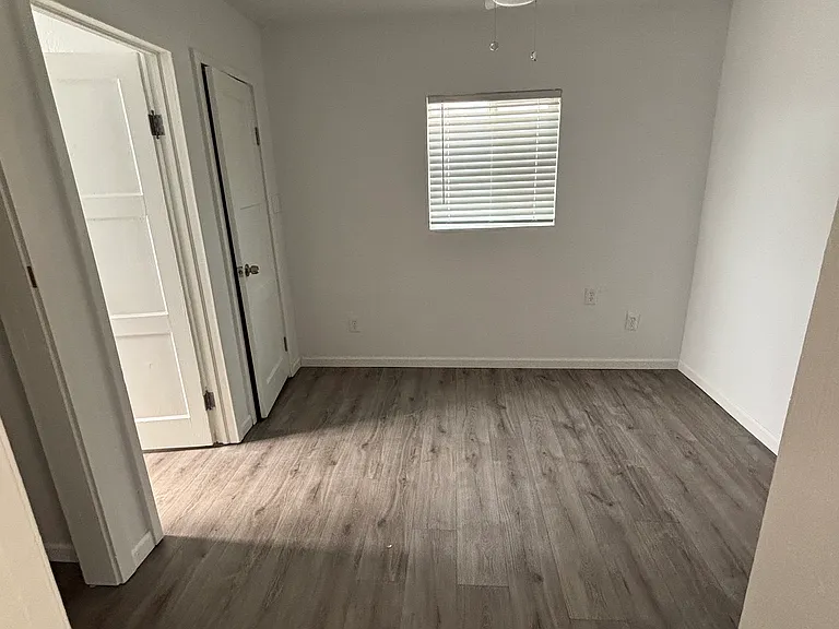 125 Kellner - Bedroom