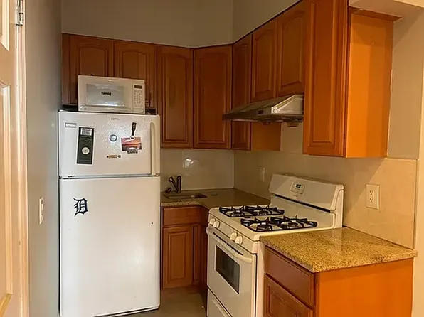 211 Himrod Street image 2 of 9